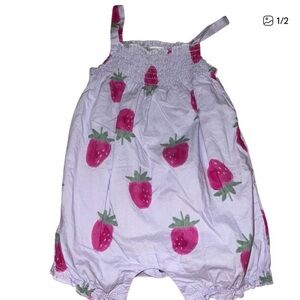 Baby girls size 3-6 months outfit